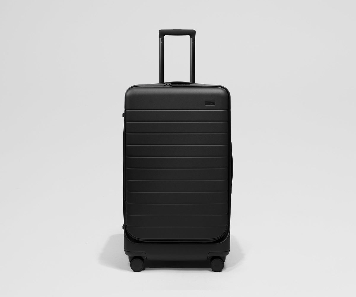 Away Topside Medium Trunk Suitcase - Jet Black