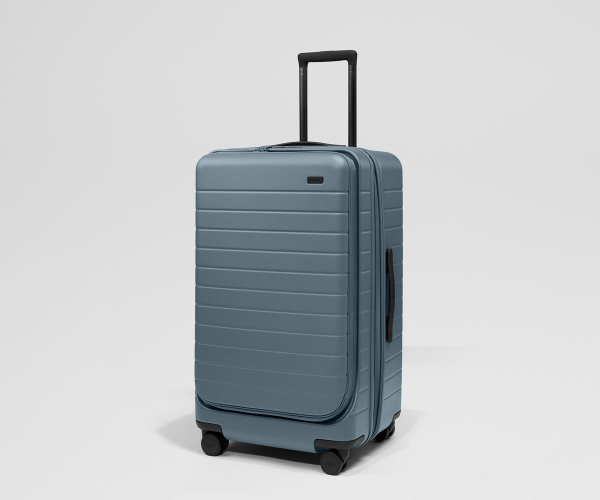 Away Topside Medium Trunk Suitcase