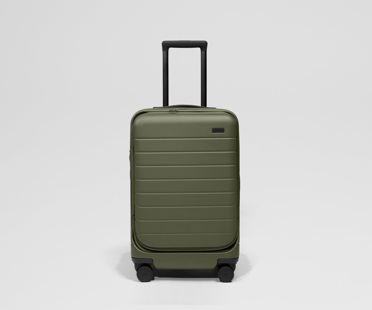 Away The Carry-On Travel Set Suitcase