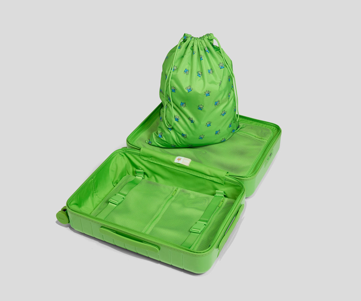 Away The Claw & Tech Bundle Travel Bundle