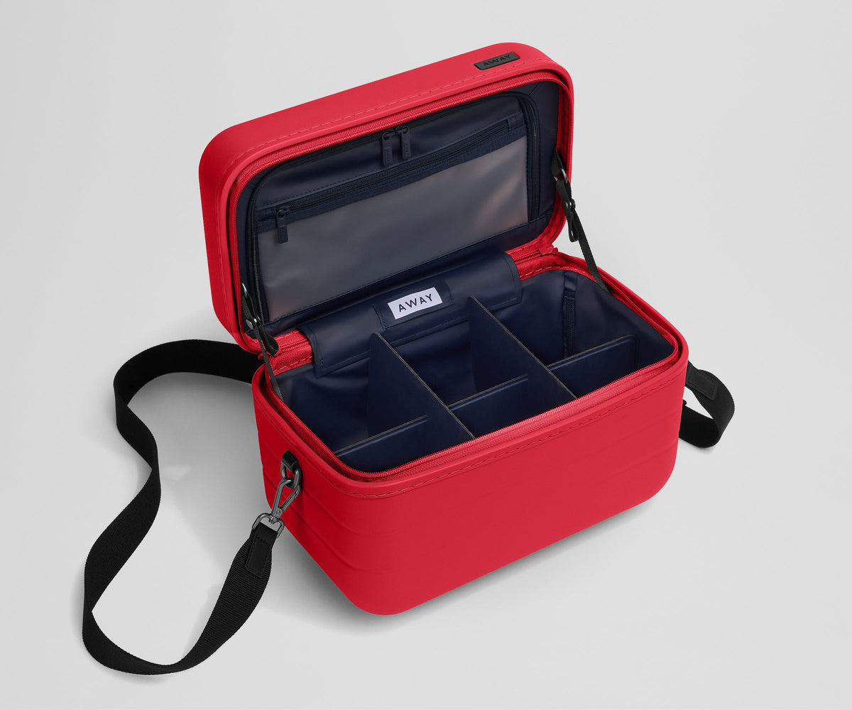 Away The Train Case Toiletry Bag - Cherry Red