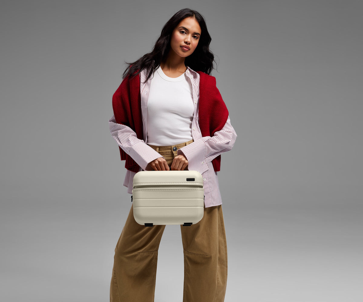 Away The Train Case Toiletry Bag - Salt White