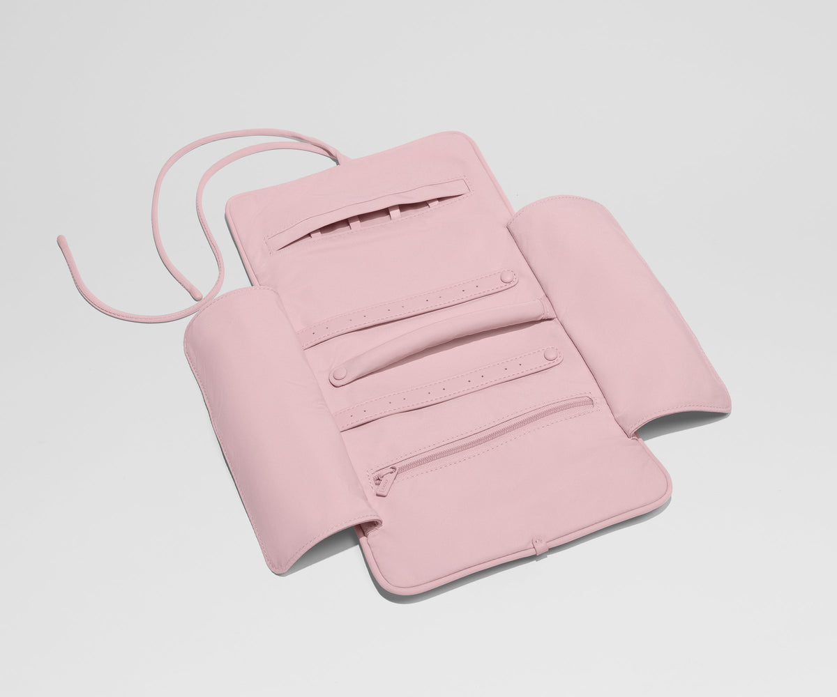 Away Featherlight Jewelry Roll Jewelry Case - Blush Pink
