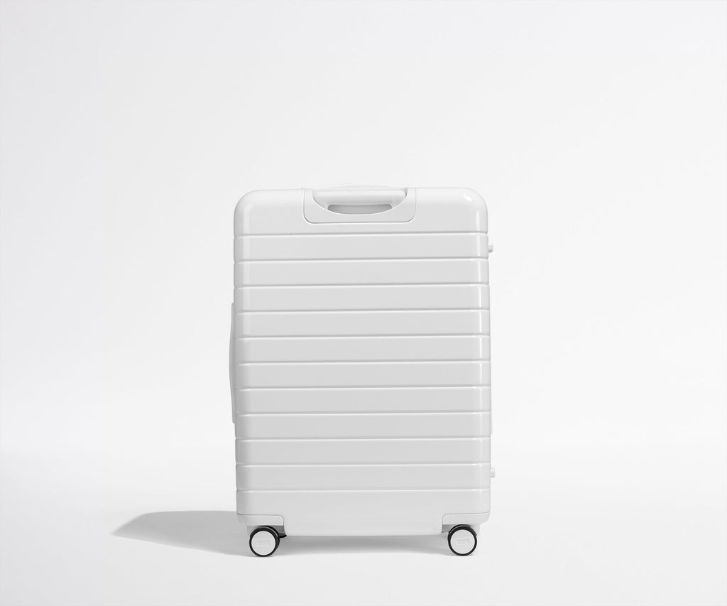Away The Medium Suitcase - Pearl White