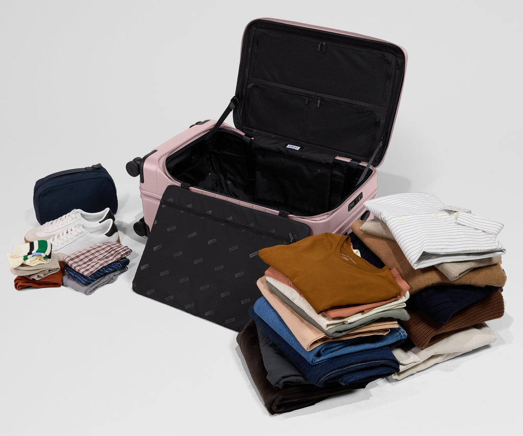 Away Topside Medium Trunk Suitcase - Blush Pink