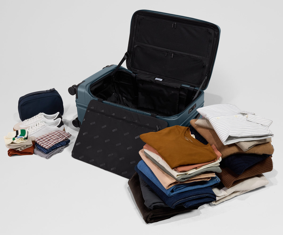 Away Smooth Departure Bundle Suitcase