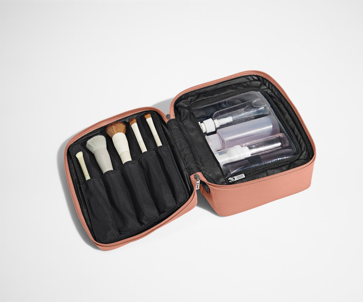 Away The Cosmetics Bag Toiletry Bag - Clay Pink