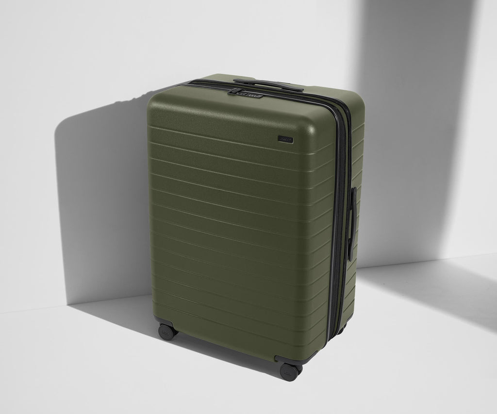 Away The Large Flex Suitcase - Olive Green