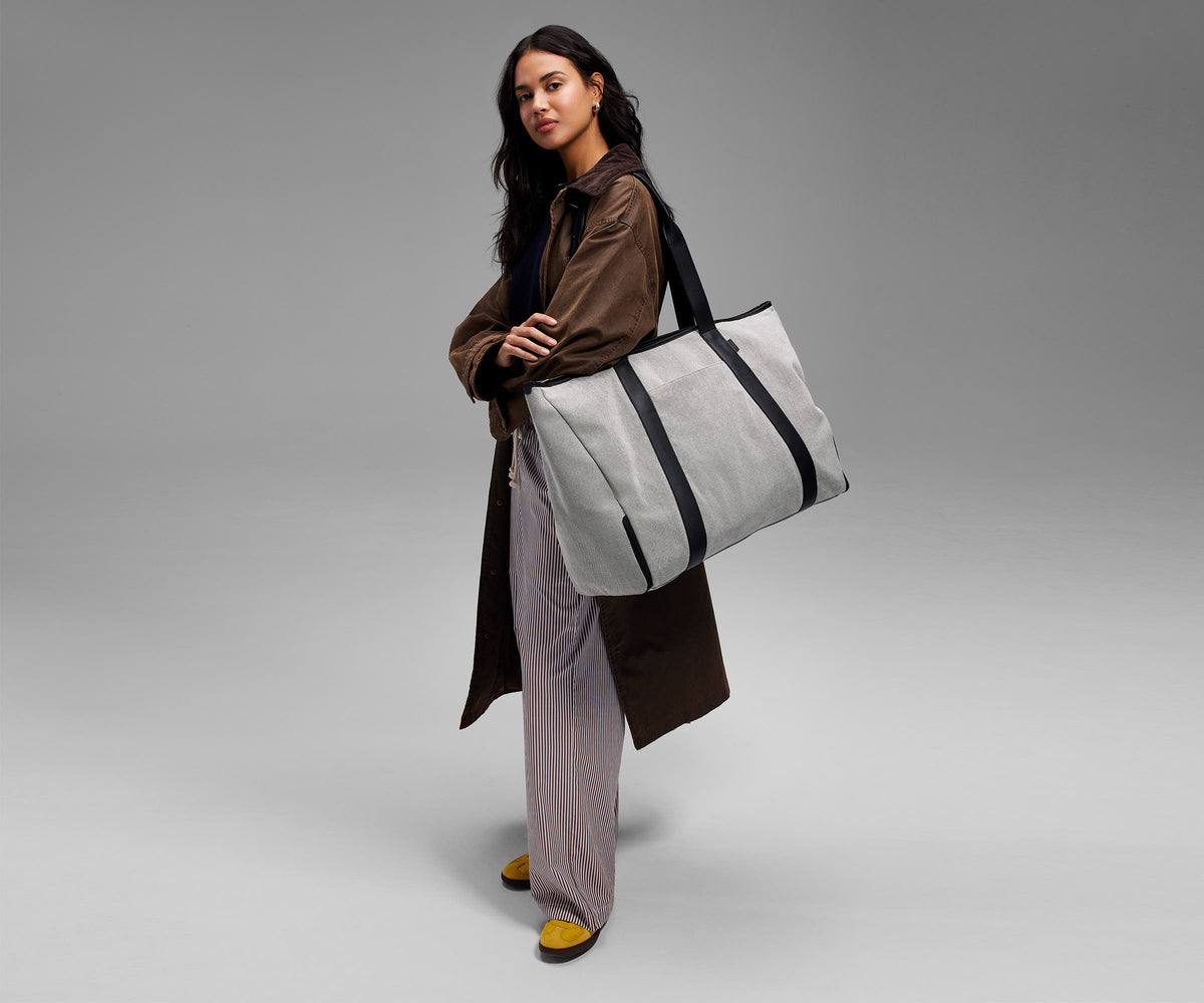 Away Transit Canvas Tote Tote Bag - Transit Canvas Black