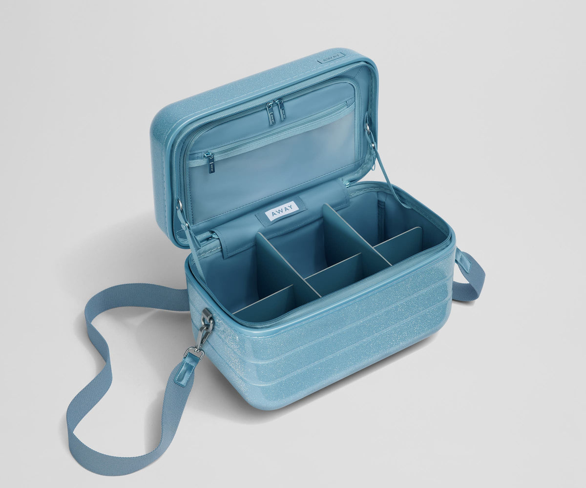 Away The Train Case Toiletry Bag - Galaxy Blue