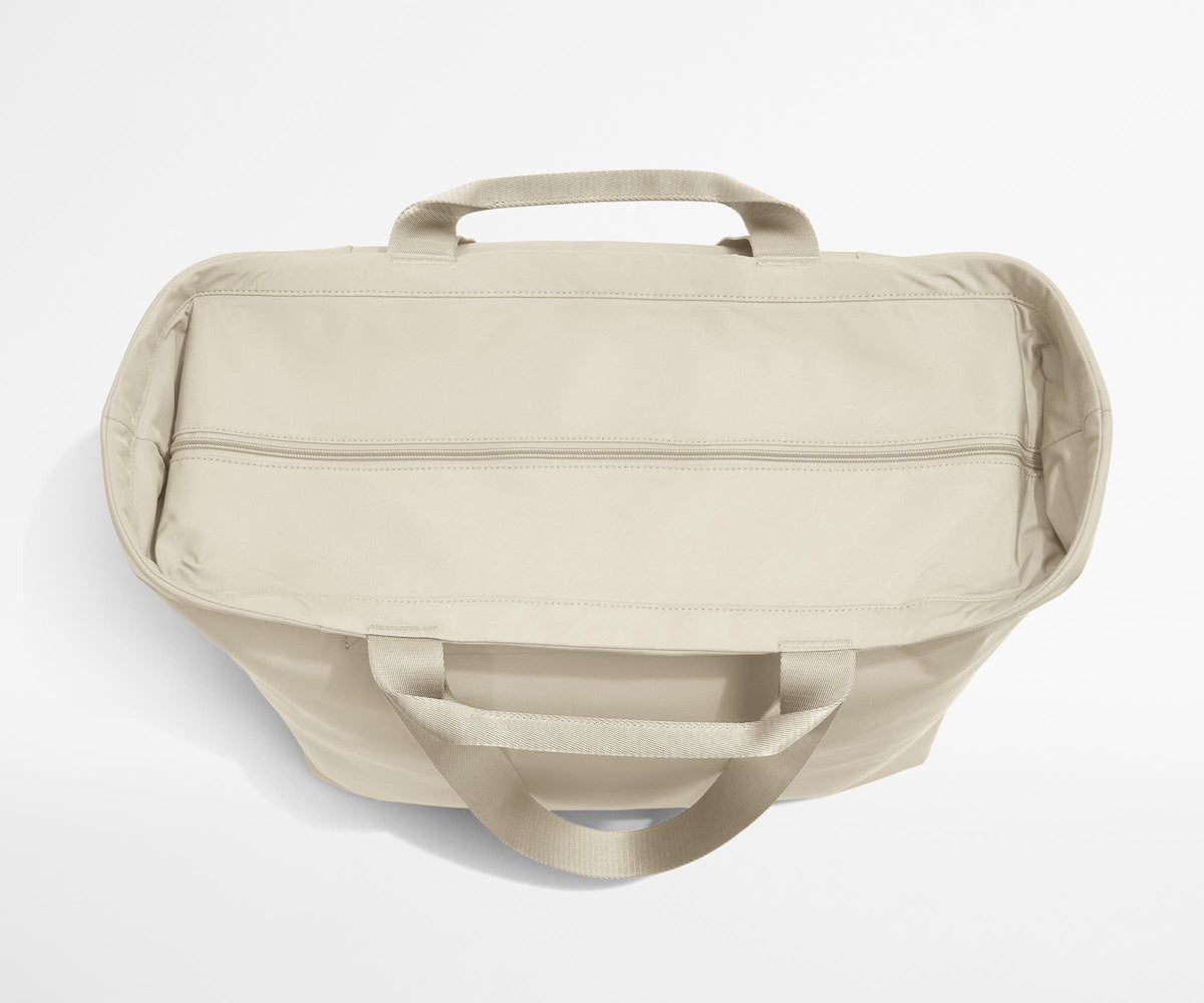 Away Large Featherlight Tote Tote Bag - Salt White